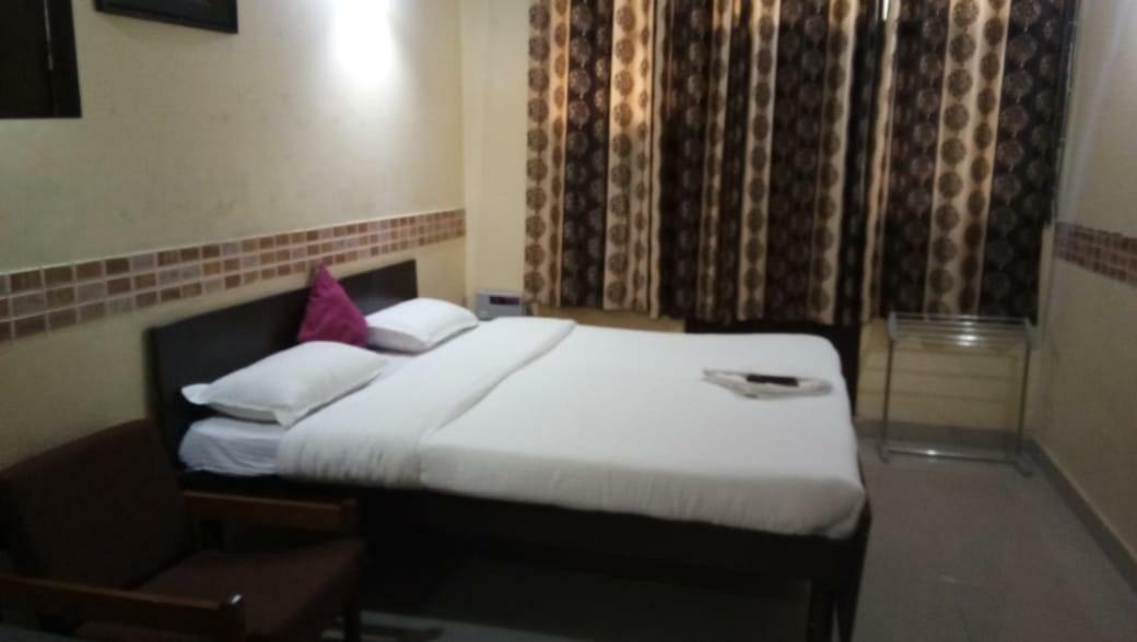 Hotel O Hya'S Homestay Dehradun Exterior foto